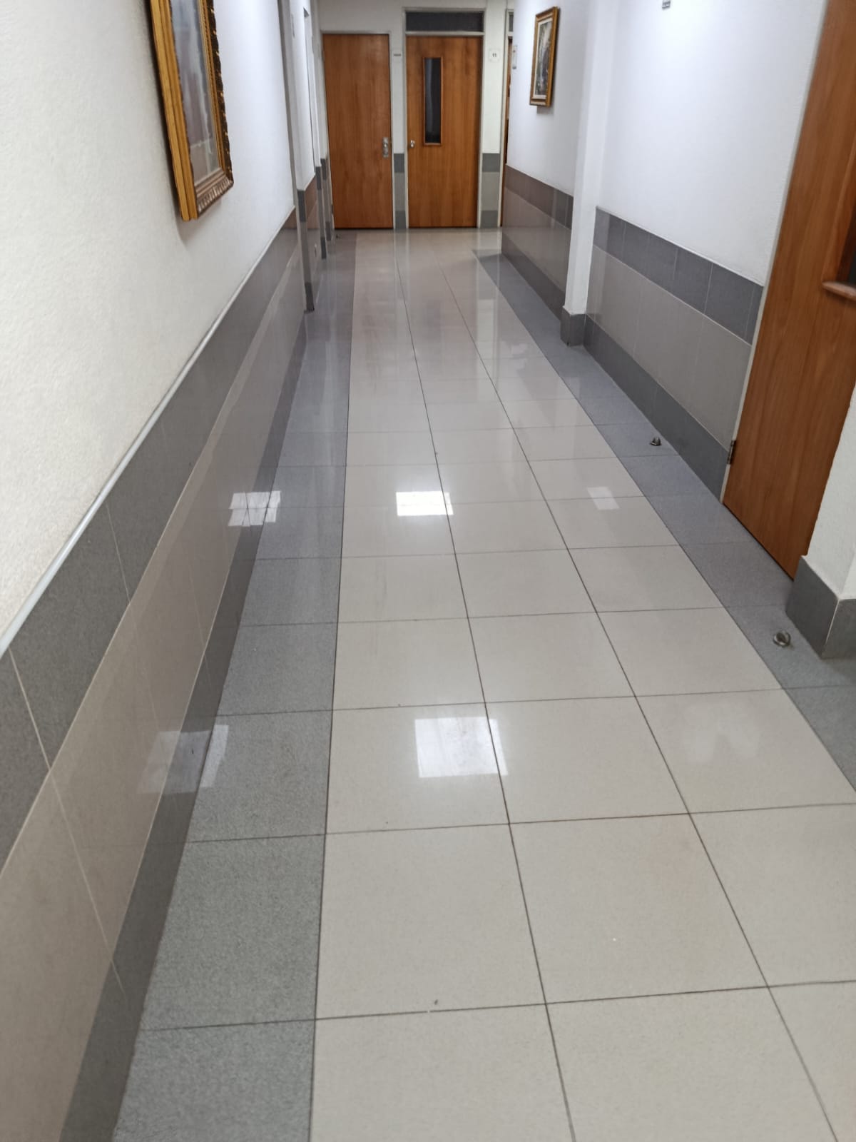 Instalación porcelanato.jpg